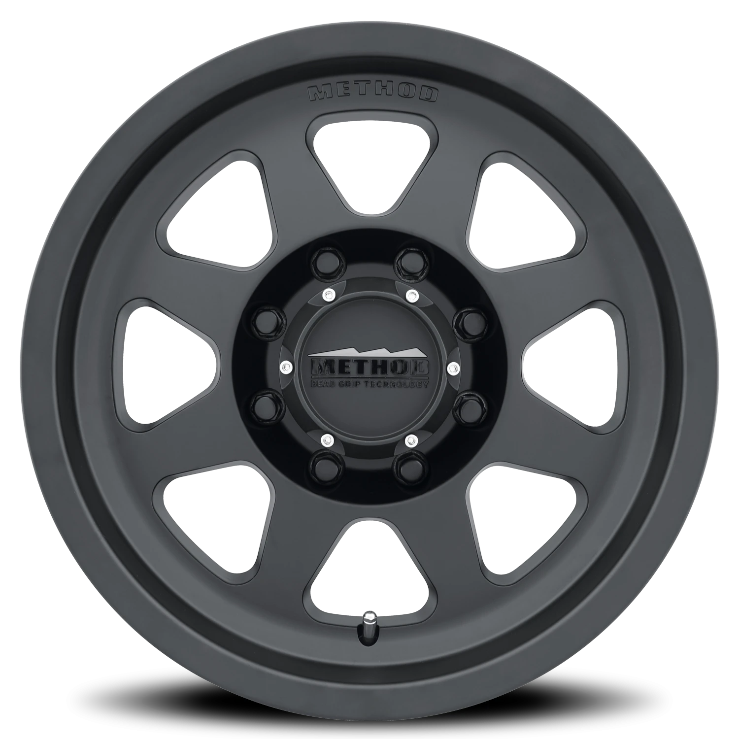 https://storage.googleapis.com/autosync-wheels/webp/Method/MR701_Matte_Black_8-lug_0003.webp