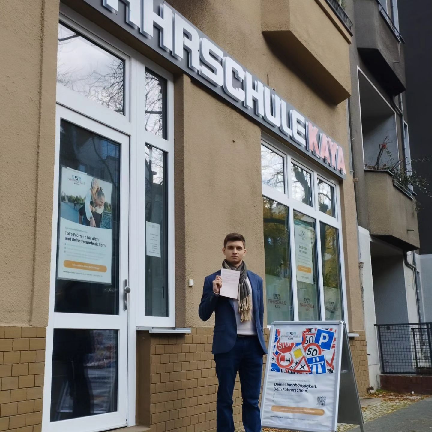 Fahrschule Smile - Modernste Fahrschule In Berlin Fahrschule KAYA - Fahrschule in Berlin