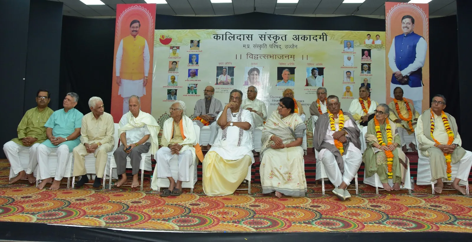रामघाट पर दीपोत्‍सव के लिए यातायात मार्ग एवं पार्किंग व्‍यवस्‍था निर्धारित की गई*
