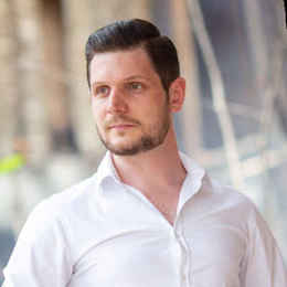 Valentin Bora