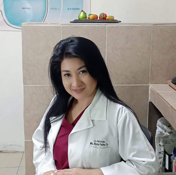 Nutrióloga Elena LIC. EN NUTRICIÓN