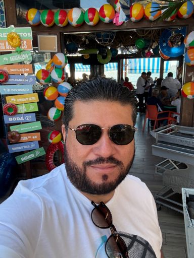 José