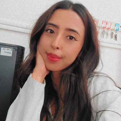 Jimena Jaqueline Salazar Caicero Licenciada en Nutrición