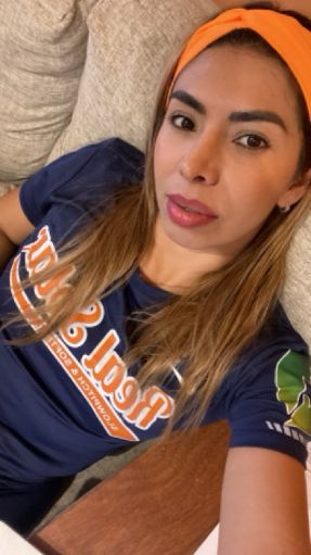 María