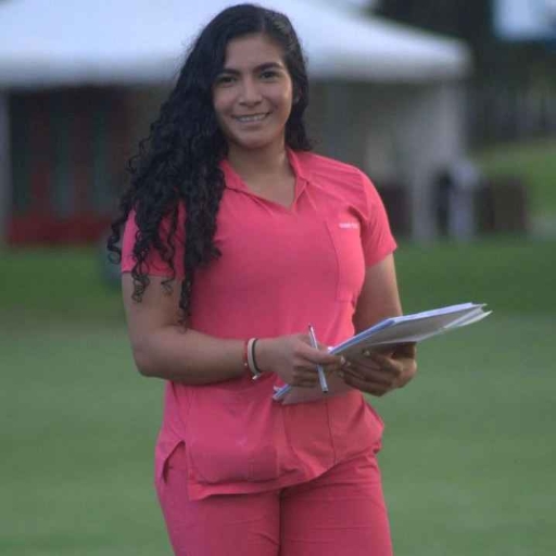 Mely Perez Licenciada en Nutrición y Dietética