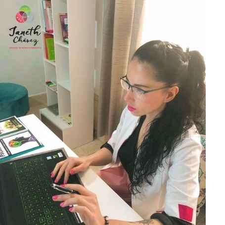 Janeth Chávez Educación Nutricional Deportiva