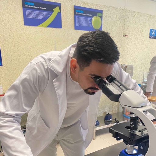 Nicolás Chávez Ávila Licenciado en nutrición