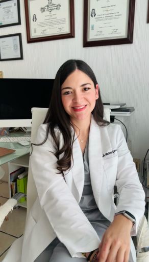 Dra. Mariana Lares Michel Licenciada en Nutrición con Doctorado Doble en Nutrición y Ciencias de los Alimentos y Comportamiento Alimentario