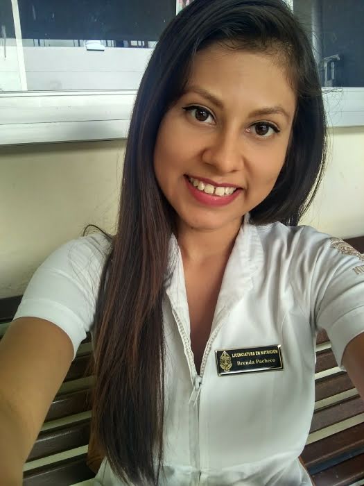 Brenda Beatriz Pacheco Hernández Licenciada en Nutrición