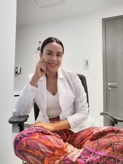 Mariana Elizabeth Salcedo Hidalgo Lic Nutrición y Maestra en Salud publica