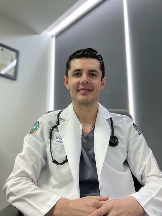 Dr. Oscar Eduardo Villamil Perez MAESTRO EN NUTRICIÓN CLINICA 