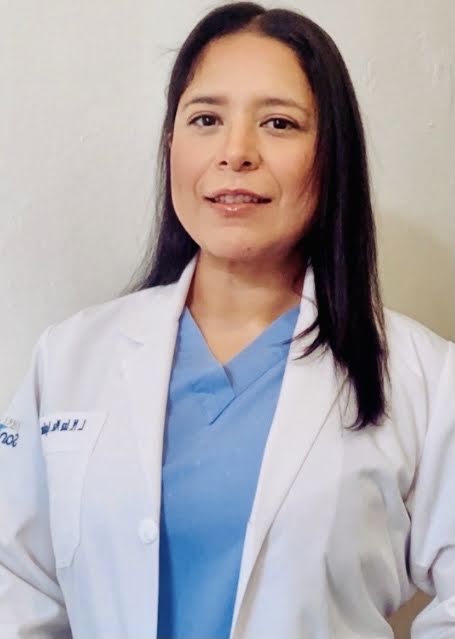 Iza Aguilar Licenciada en Nutrición