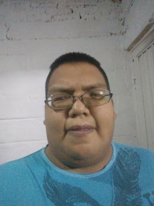 Esteban López
