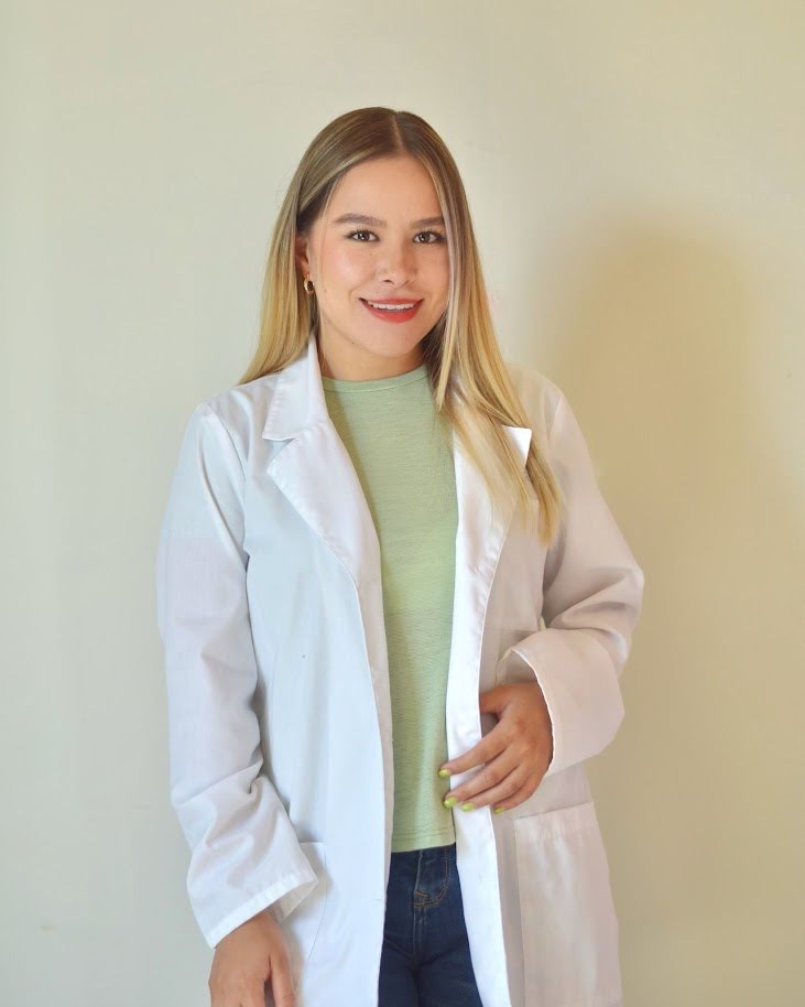 Nutrióloga Cristina Avelar Uribe Licenciada en Nutrición