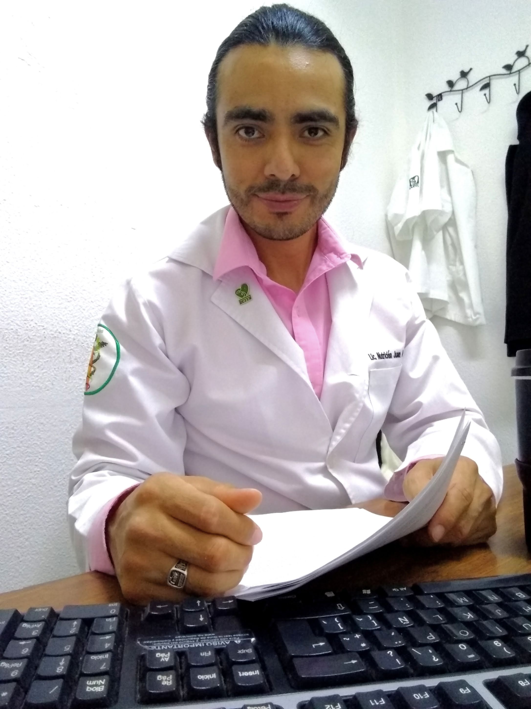 Lna Juan Ángel Arellano G Licenciado en Nutrición Aplicada