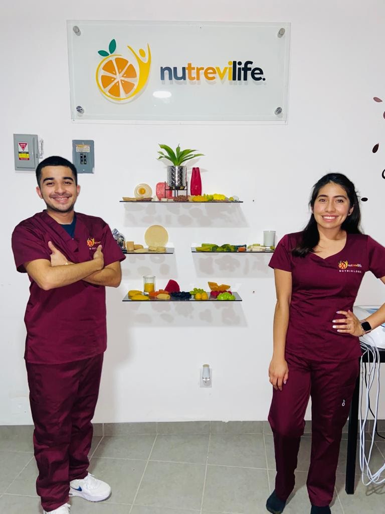 Nutrevilife Licenciados en Nutrición y Entrenadores Deportivos Certificados