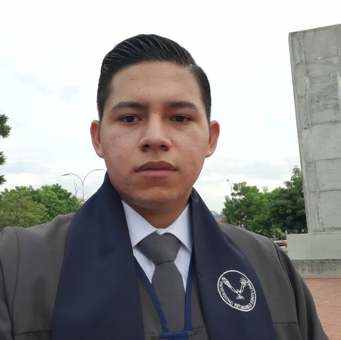 Ángel Menchaca Morales Estudiante de Nutrición 9°