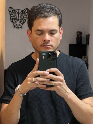 Carlos