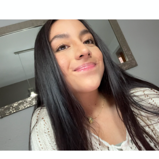 Shania Cruz Especialista en nutrición