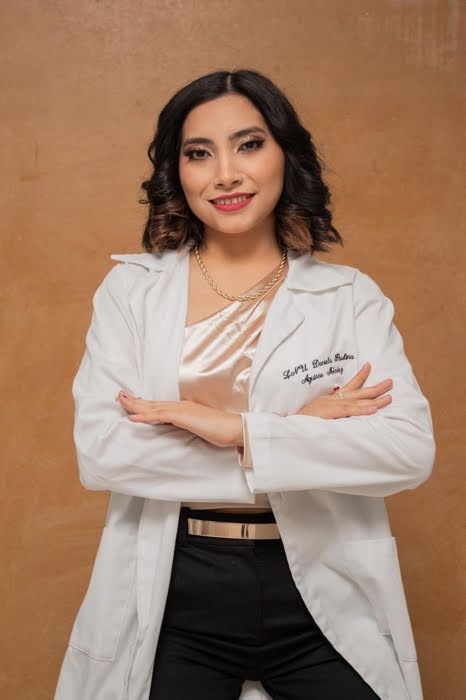 Lic. Daniela Aguirre Licenciada en Nutricion