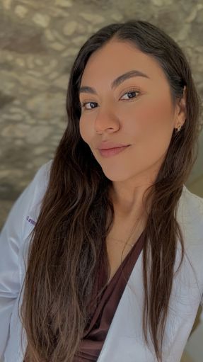 Zenia Romero Leonor Licenciada en nutrición clínica