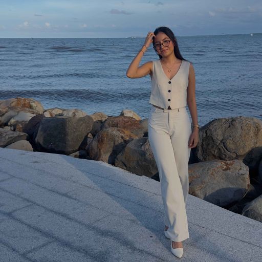 Vivian Castelo Santos
