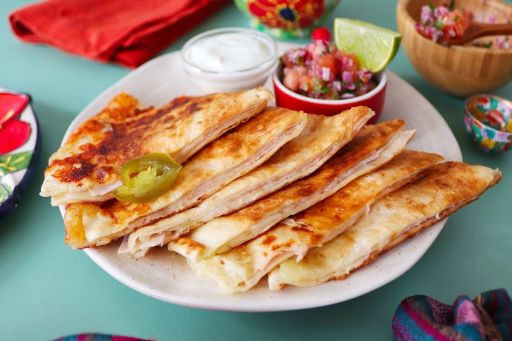 Tortilla de harina integral con jamón y queso