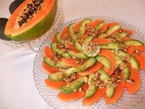 Papaya con melón y nuez  de 183 Kcal