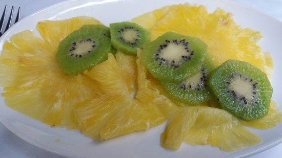 Piña con kiwi y pepitas de calabaza de 197 Kcal