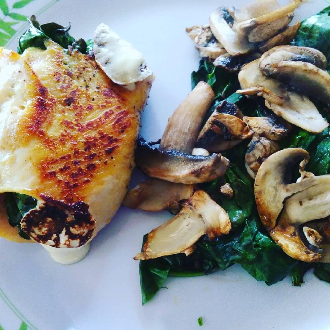 Pollo relleno de champiñones por Avena Salud
