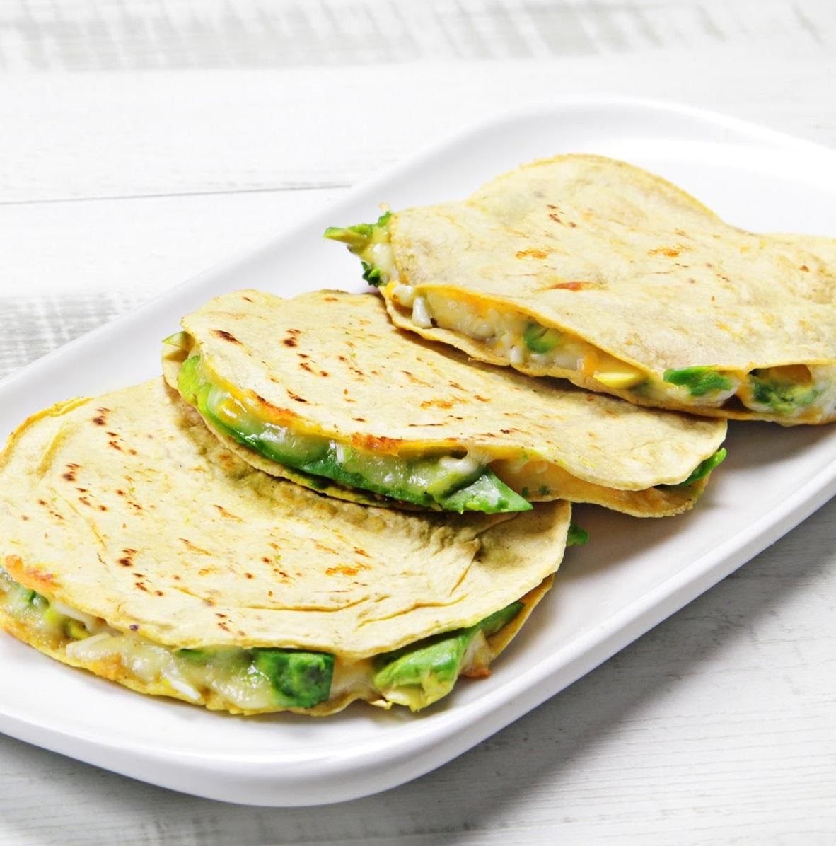 Quesadillas con aguacate de 176 Kcal