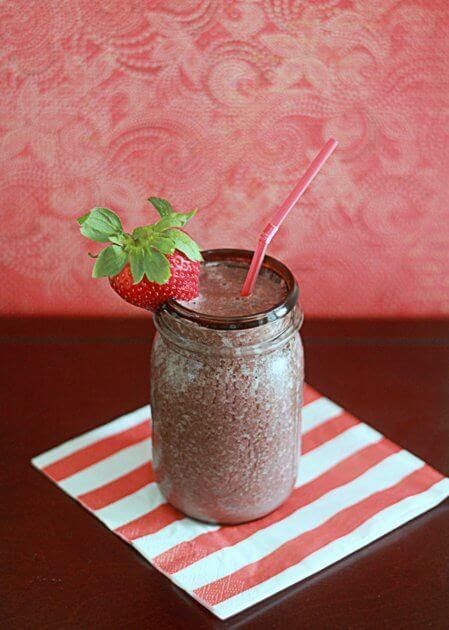 Smoothie de chocofresa con pan