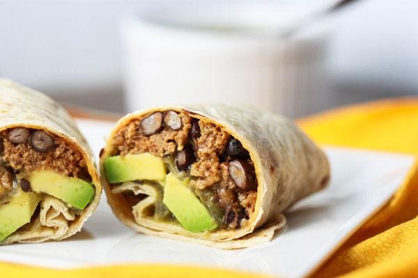 Burrito de res y aguacate de 172 Kcal