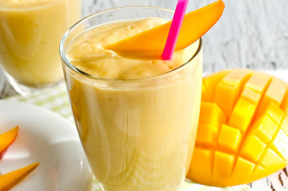 Licuado de mango con avena de 217 Kcal