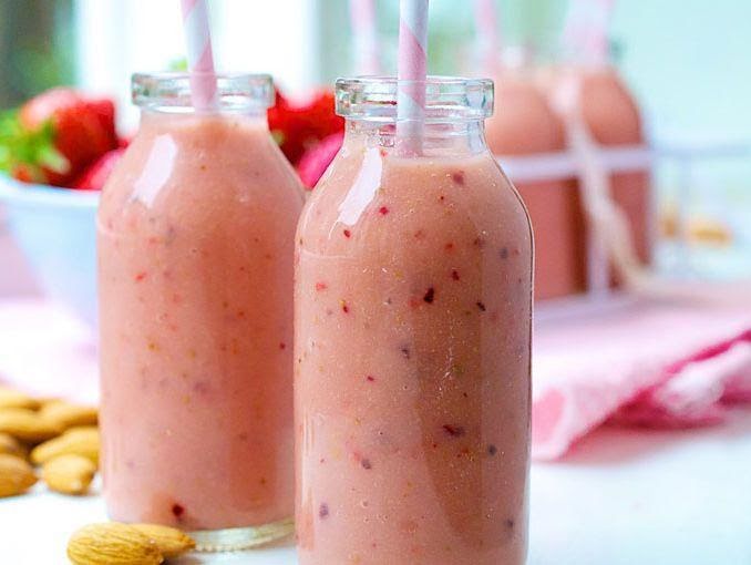 Licuado de mamey con nuez y avena