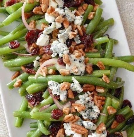 Ensalada de ejotes y queso de cabra de 353 Kcal