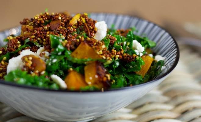 Ensalada de camote y col rizada de 228.2 Kcal