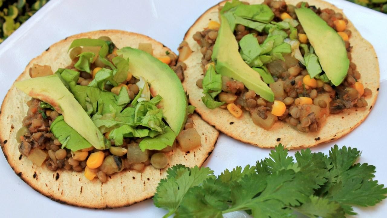 Tostadas de picadillo de lenteja de 326 Kcal