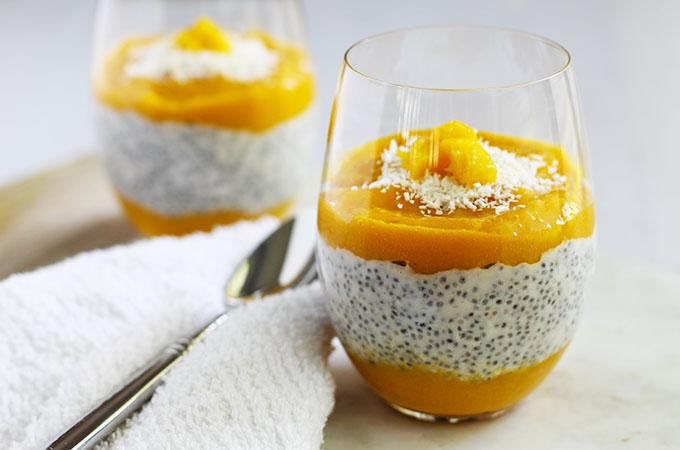 Chia pudding de mango y coco de 161 Kcal