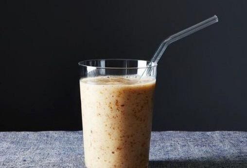 Smoothie de amaranto y dátil de 149 Kcal