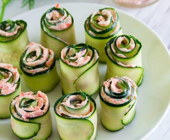 Rollitos de pepino y salmón de 173 Kcal