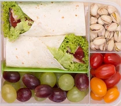 Wrap de vegetales y frutas