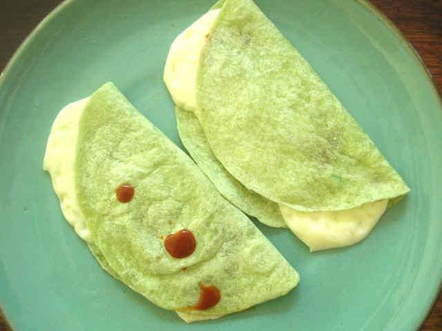 Quesadillas de panela y tortilla de nopal