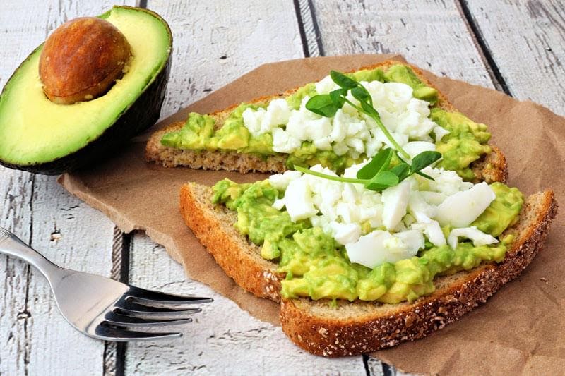 Tostadas de guacamole de 177 Kcal