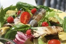 Ensalada de sardinas de 174 Kcal