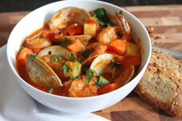 Sopa de mariscos  de 162.2 Kcal