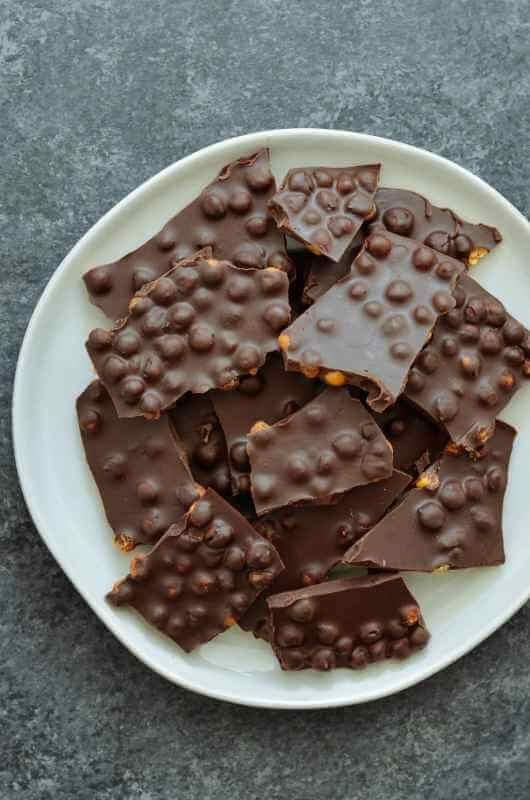 Barra de chocolate alta en proteína de 263 Kcal