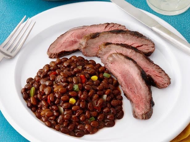 Bistec y frijoles de 213.2 Kcal