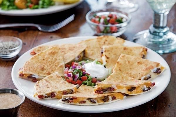 Quesadilla de frijol de 296 Kcal - Receta fácil en la app Avena