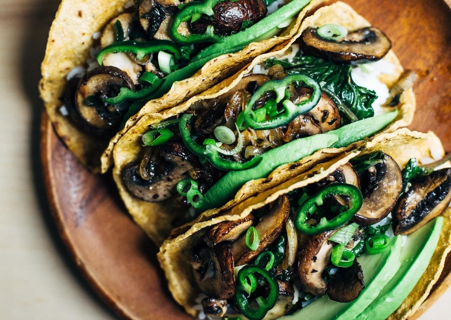 Tacos de champiñones y pimiento de 199.2 Kcal